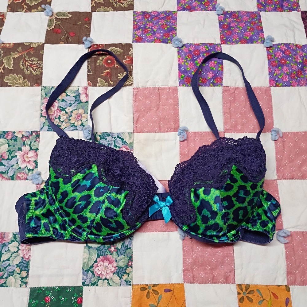 Savage X Fenty Padded Push‎ Up Satin and Lace Leopard Print Bra Size 34A